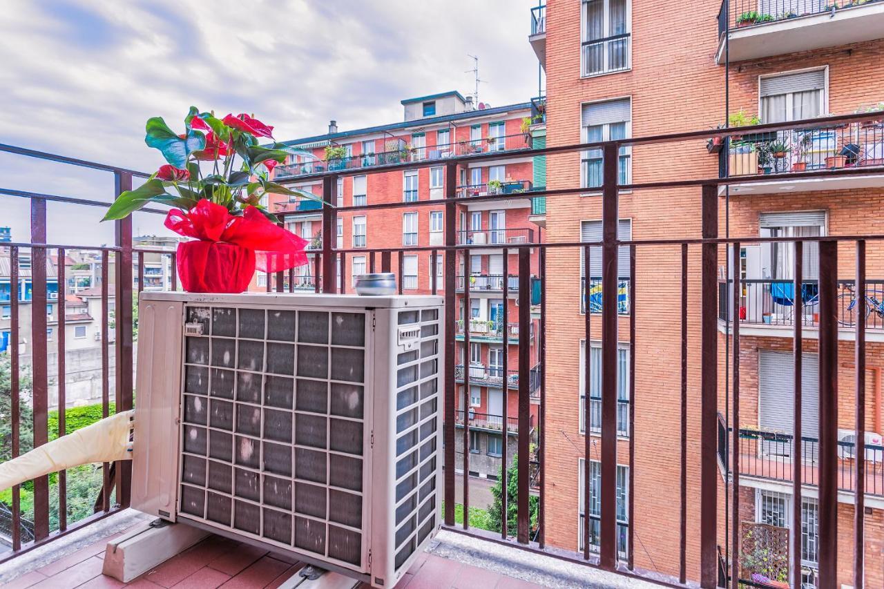 Casa Vacanze In Arte Milano Apartment Exterior photo